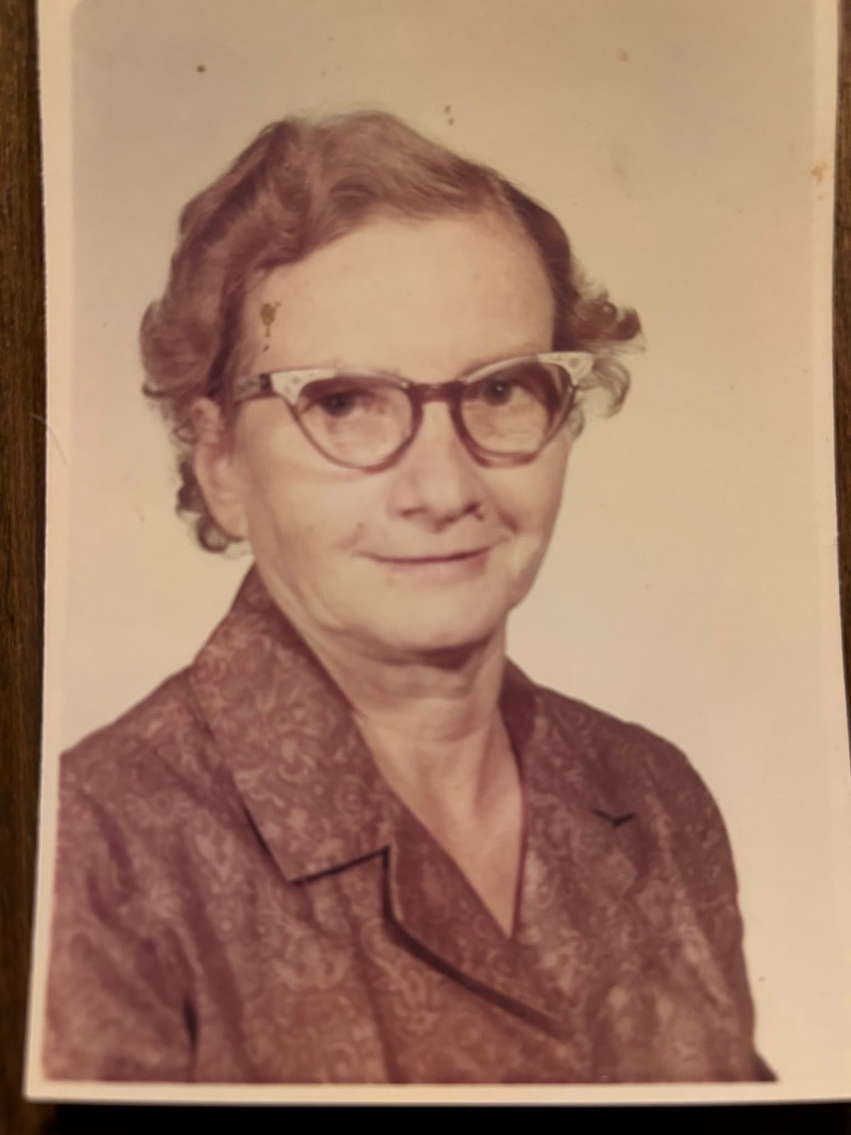 Vintage family photograph of Eugenia Caledonia Bracken, known as Callie